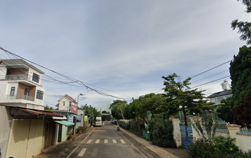 Cần bán Nhà kèm đất ở Ngô Mây gần chợ Diện tích 504m2, thổ cư 178m2